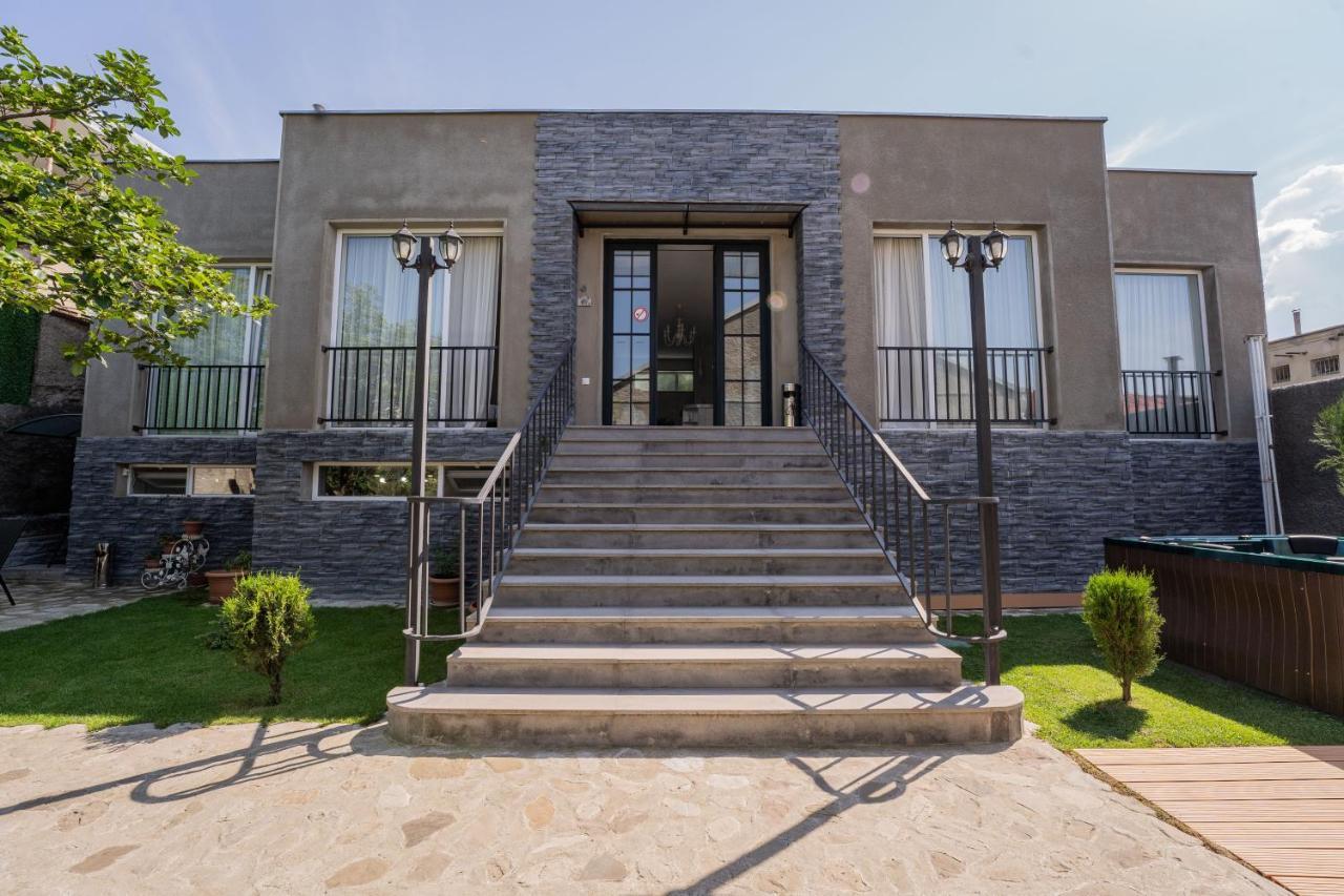 All Seasons Telavi Dış mekan fotoğraf